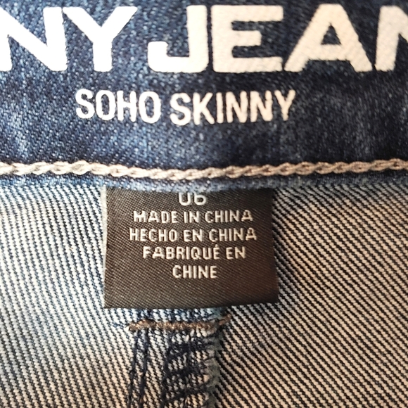 DKNY Soho Skinny jeans. Blue size 06 - Picture 11 of 12